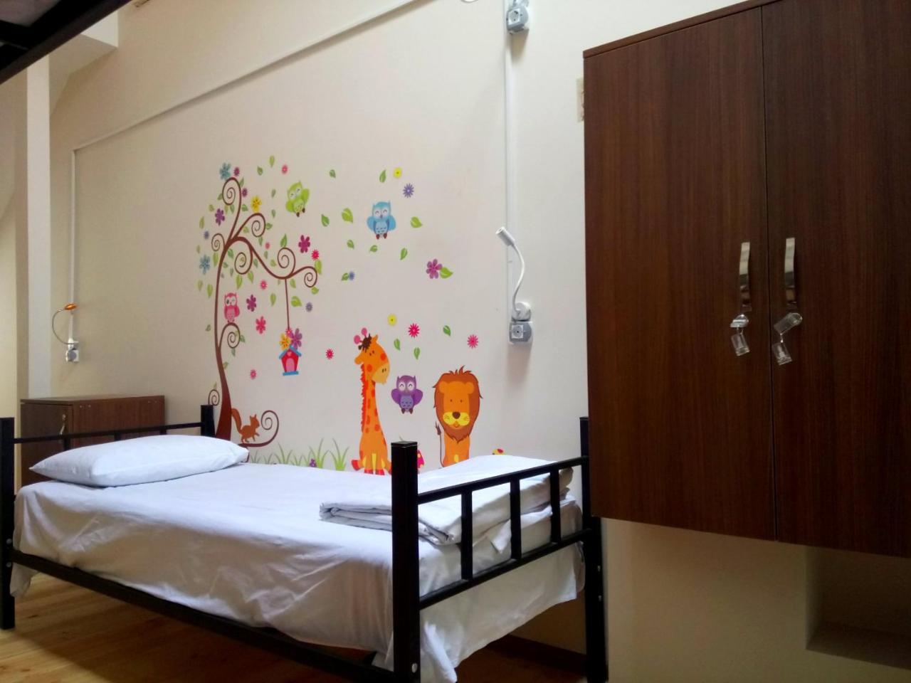 Global Hostel - Marjanishvili ティビリシ エクステリア 写真