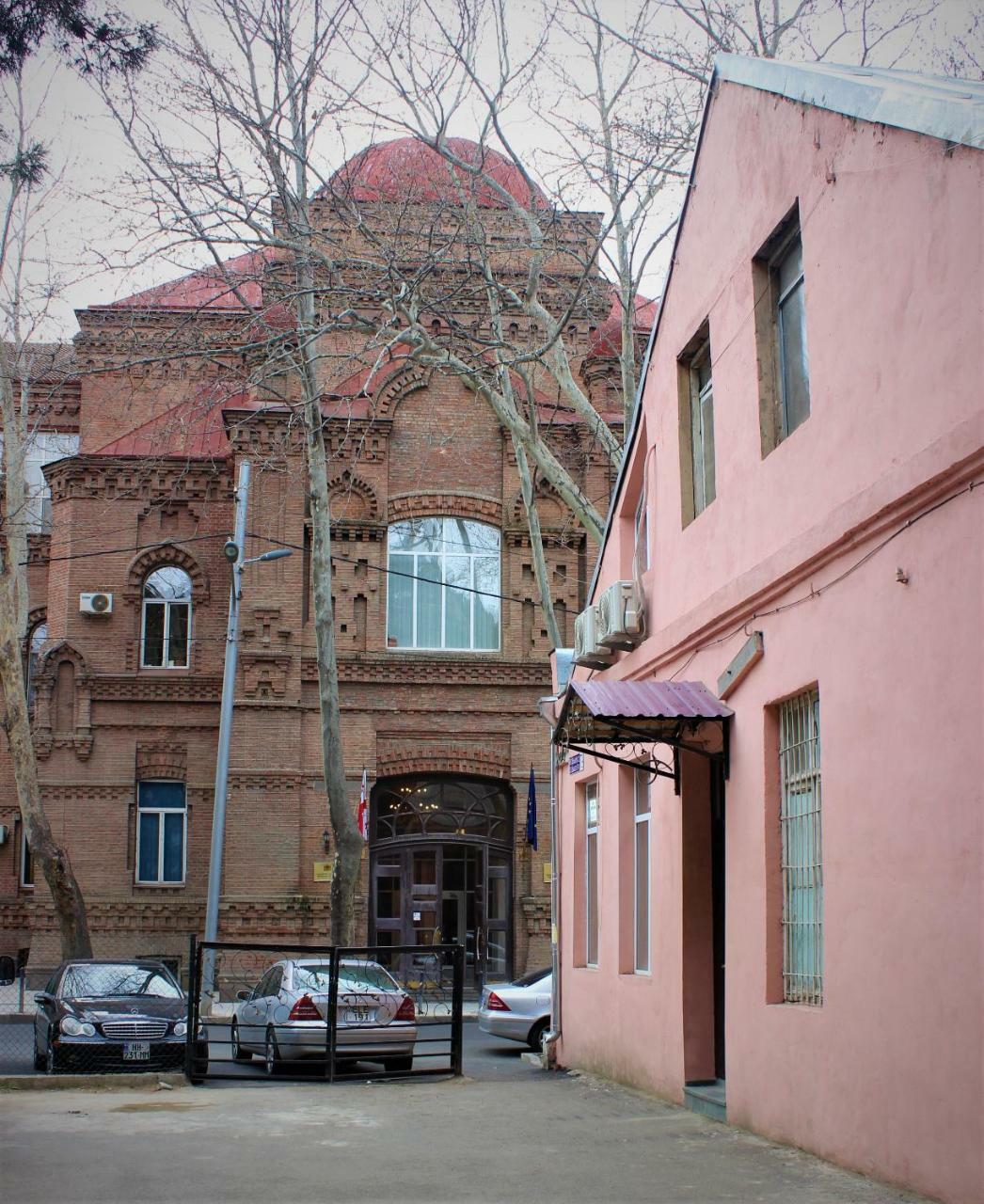Global Hostel - Marjanishvili ティビリシ エクステリア 写真