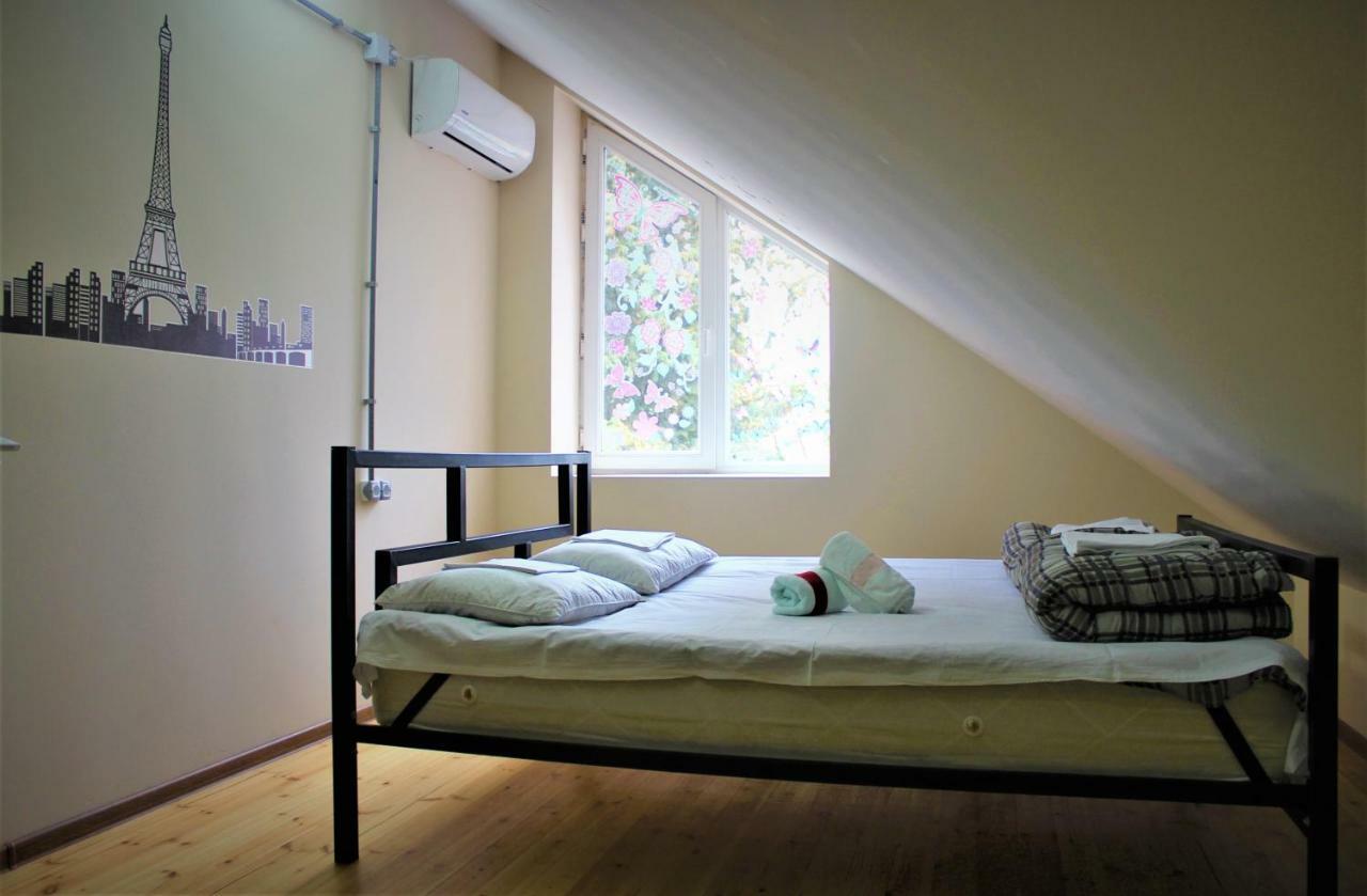 Global Hostel - Marjanishvili ティビリシ エクステリア 写真